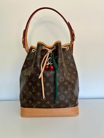 🍒 Taschenanhänger Bag Charm mit Kirschen - Dunkelgrün