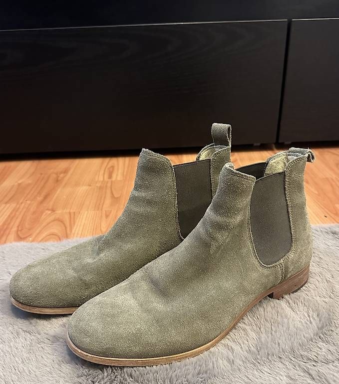 Chaussures hommes: Chelsea Boots 44 – D'occasion à Gockhausen par louparent