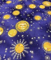Patchworkstoff Sunne-Mond-Sternli lilatöne-gold-gelb