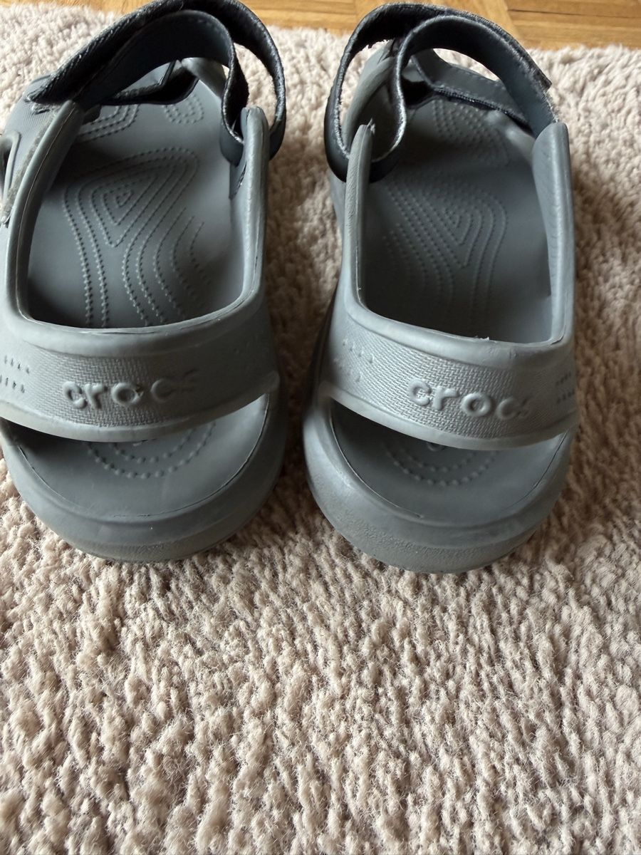 Crocs Scarpe da uomo: Sandalen CROCS – Usato da Niederurnen venduto da Castash 2