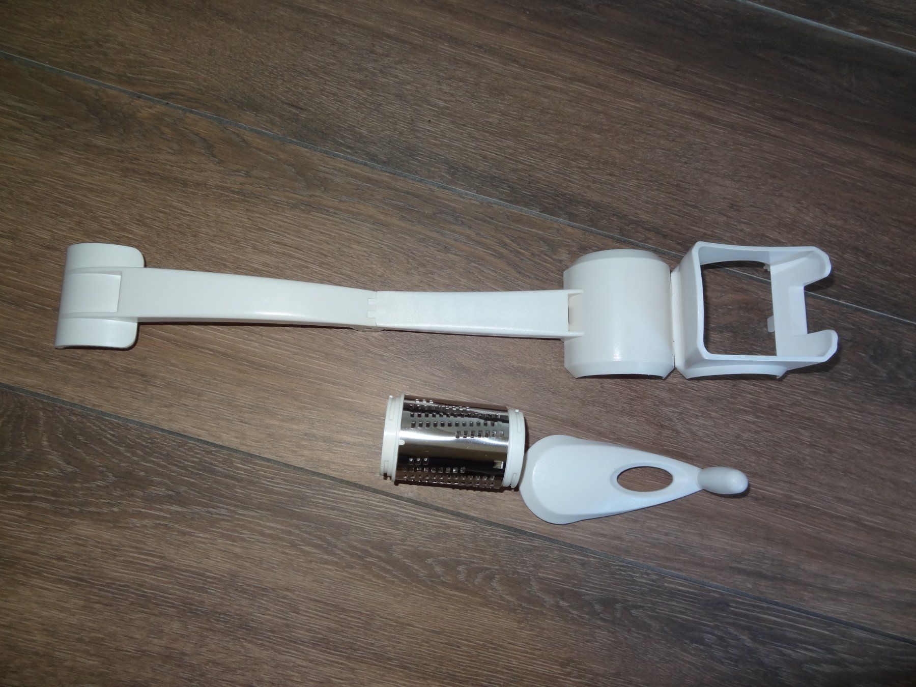 Komplettküchen: Râpe manuelle blanche accessoire cuisine – Gebraucht aus Satigny von salvatore73 5
