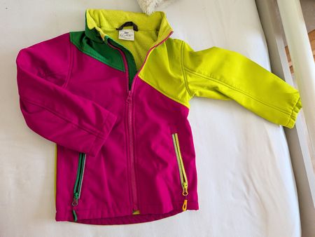 Softshell Jacke Crane, Gr. 110/116, perfekt für den Frühling