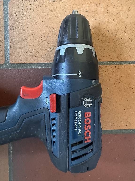 Bosch Tutti gli attrezzi: Bosch Pro GSR / Bosch Blau Akkuschrauber – Usato da Tuttwil venduto da Tell 3