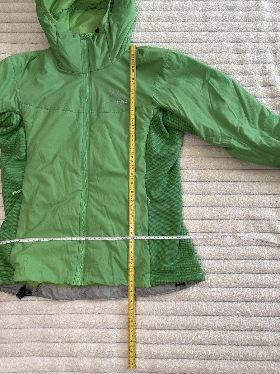 Arcteryx Vestes: Original Arc’teryx Atom Hoodie – D'occasion à Vionnaz par b_f_d_r_g 2