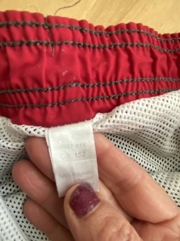 Completi, tute sportive e funzionali: Costume ragazzo – Usato da Odogno venduto da fly_7j8c 2