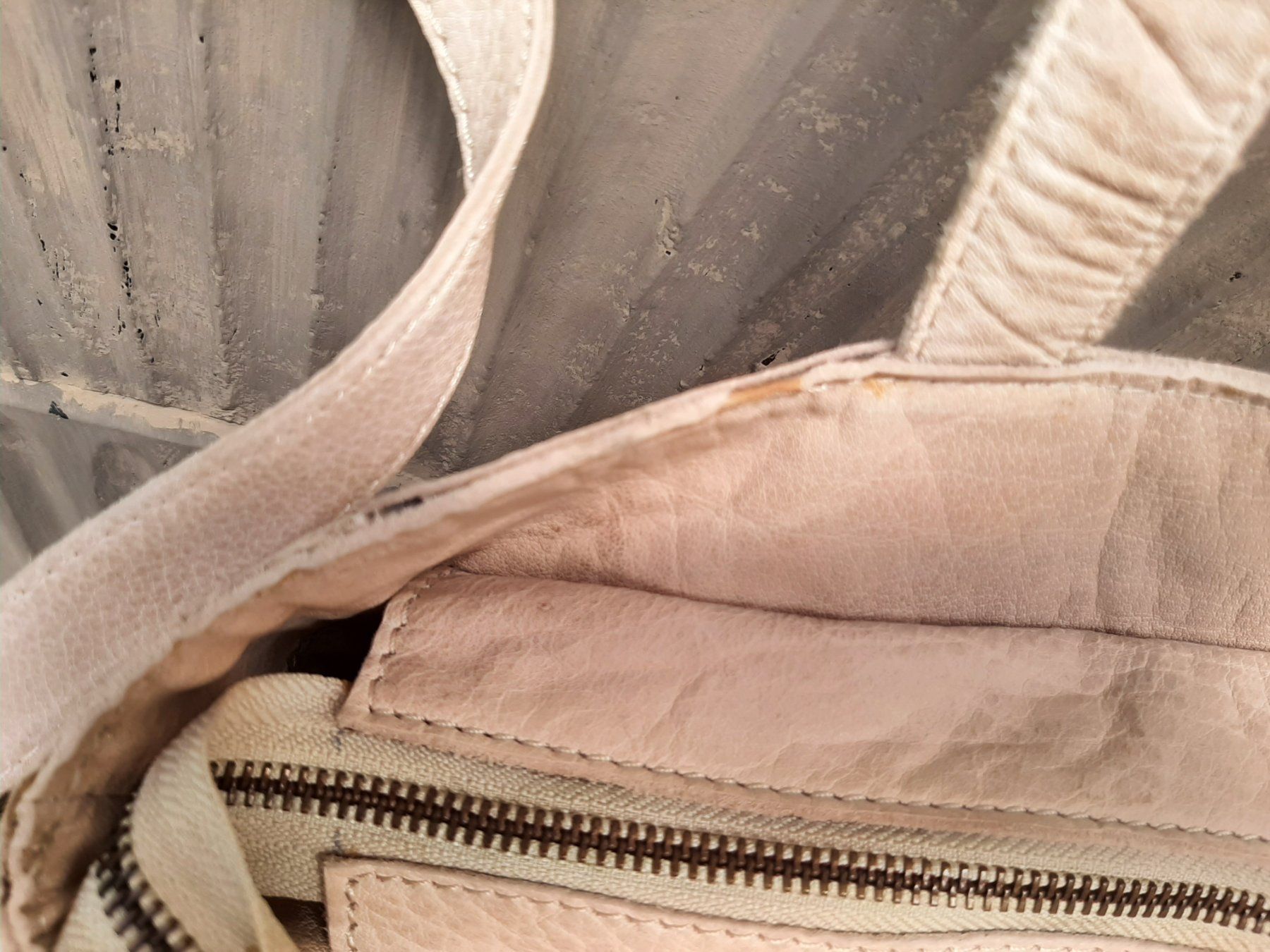 Nile Borse: Schöne Nile Tasche mit echt Leder – Usato da Bern venduto da Preloved_NILE_4.Sale 7