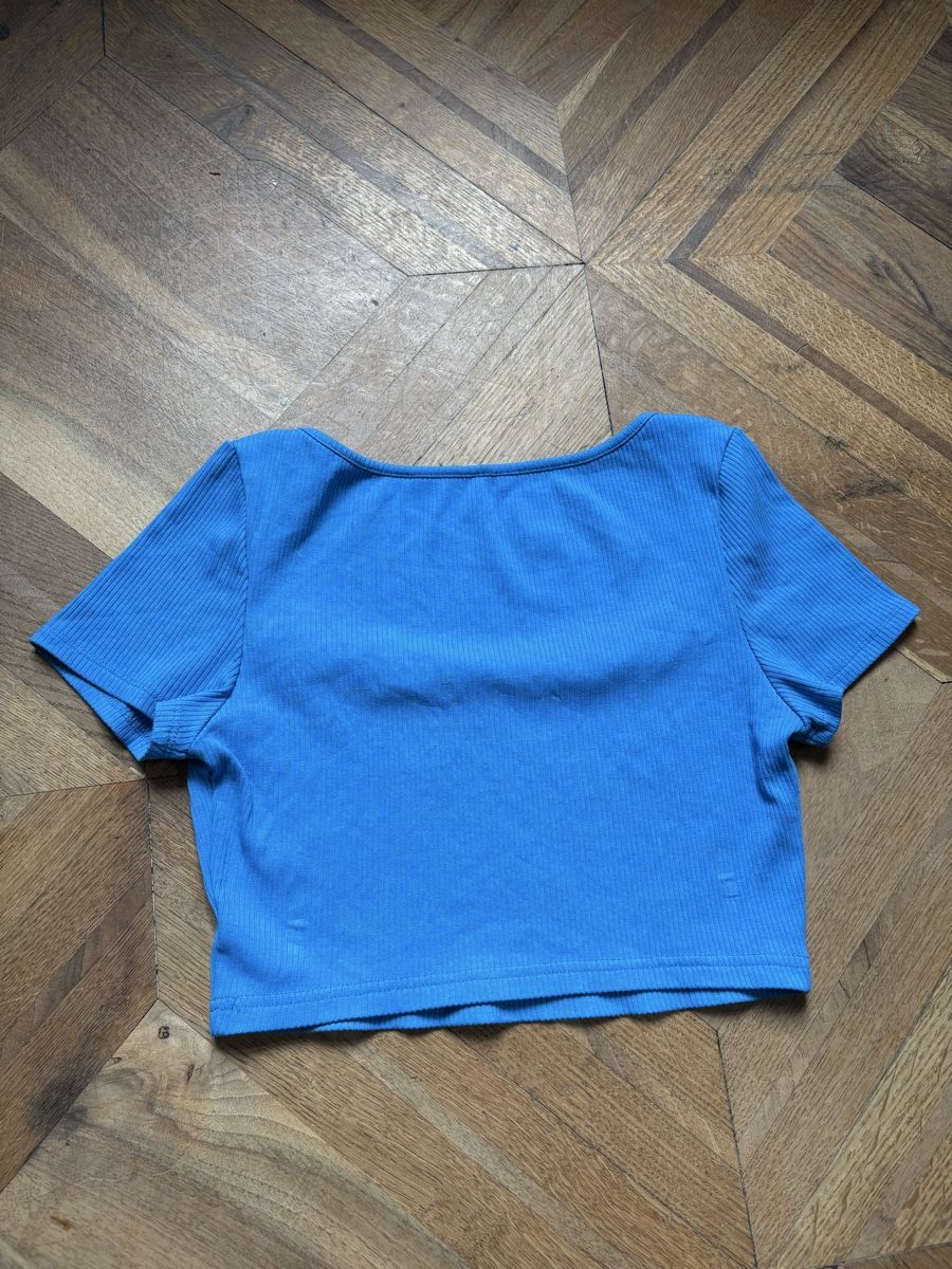 Shein Top: Crop Top in Grösse S - Sommer Hit! – Usato da Frauenfeld venduto da lin_77m9 1