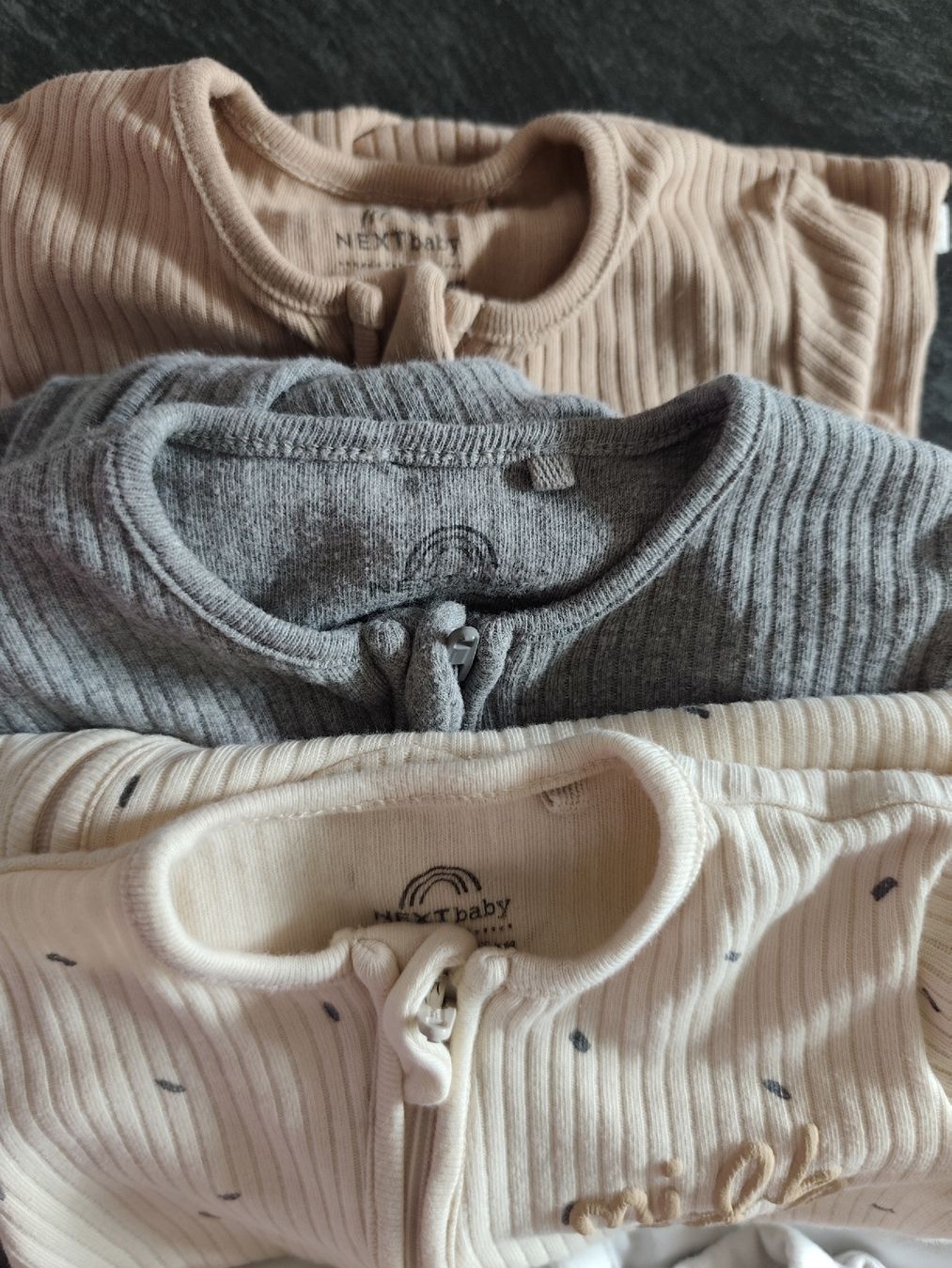 Lotti & Set di vestiti: lot pyjamas 1mois – Nuovo (secondo la descrizione) da Martigny venduto da Vintage-23 1