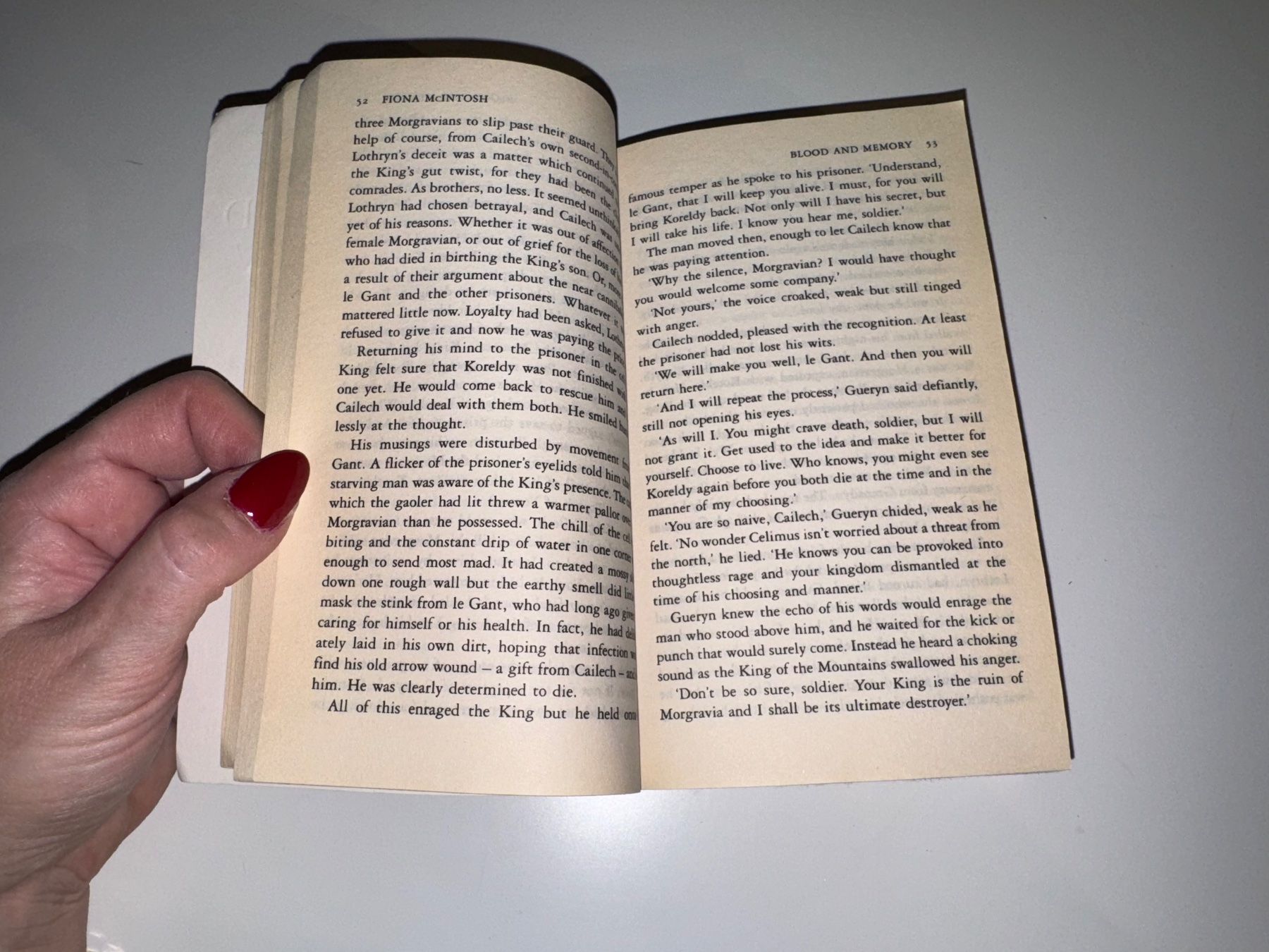 Bücher: NOVEL: Fiona McIntosh, Blood and memory – Gebraucht aus Grosswangen von English_books 5