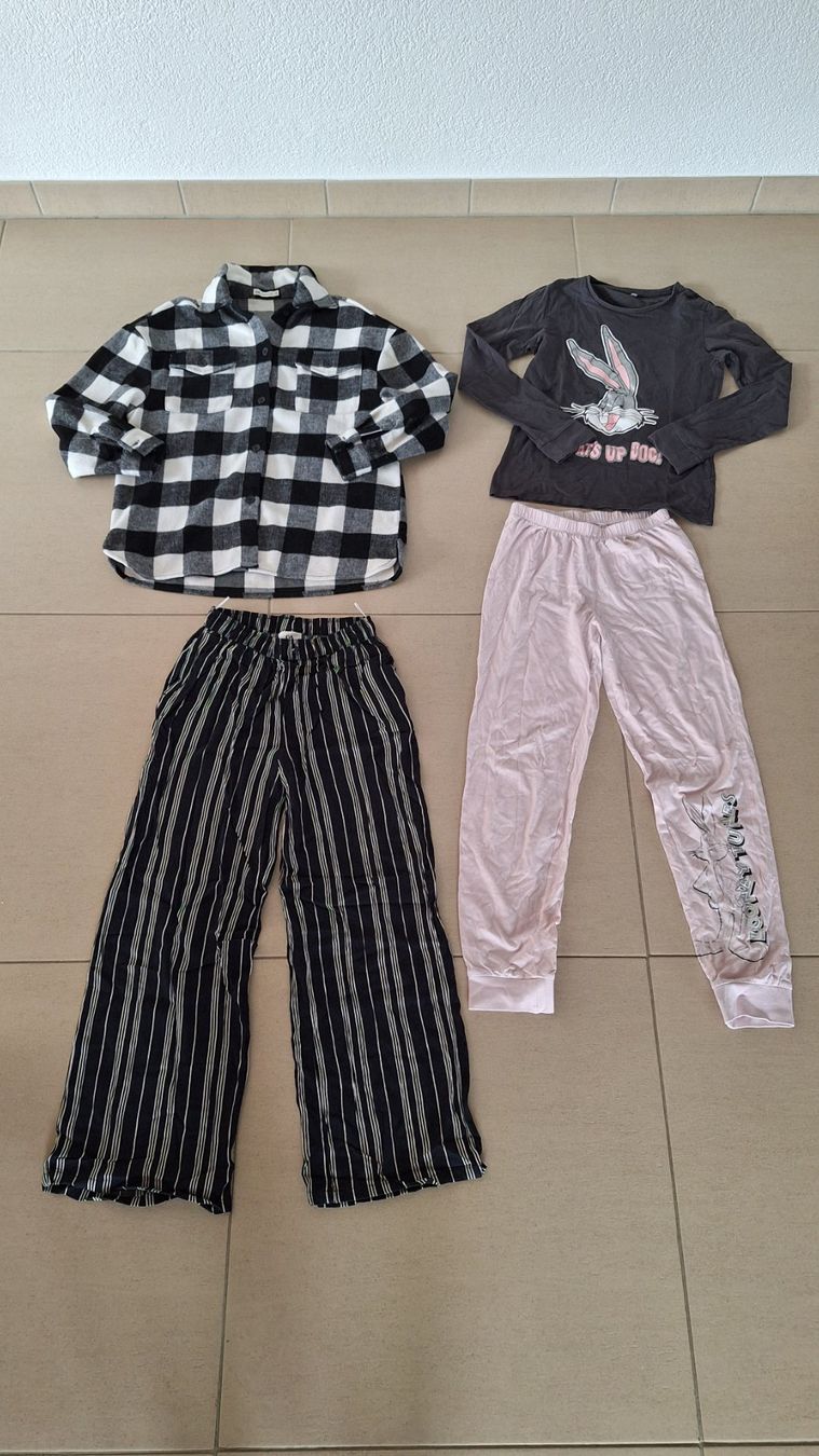 Lotti & Set di vestiti: Lot d'habits filles taille 164 – Usato da Malleray venduto da Mawerix