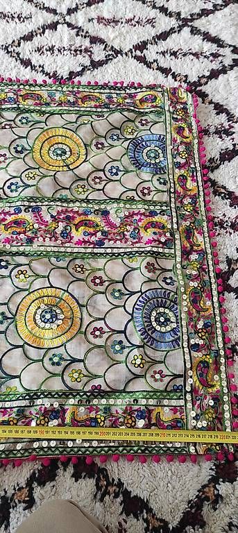 Foulard & Sciarpe: Foulard fait main – Nuovo (secondo la descrizione) da Vevey venduto da con_dwl8 2