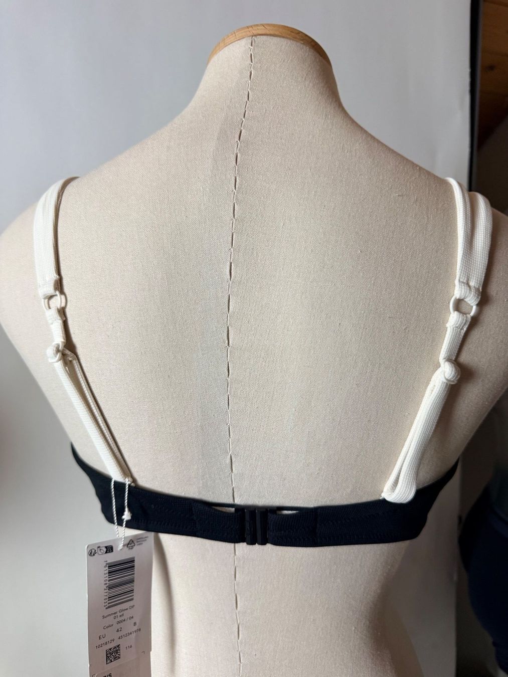 Triumph Costumi da bagno & Bikini: TRIUMPH, Bikini-Oberteil SUMMER GLOW, Grösse 42B – Nuovo e nell'imballaggio originale da Rudolfstetten venduto da gst_g7xl 3
