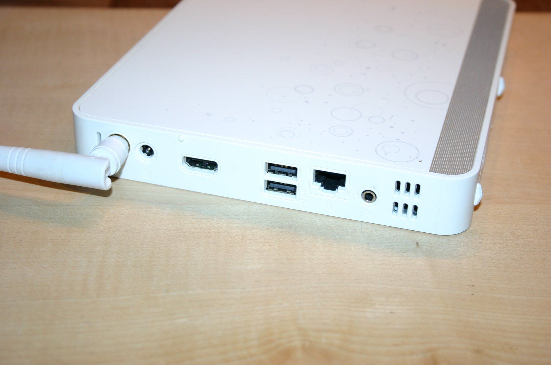 Asus PCs: ASUS EEE AS-B206 silent fanless mit XP Professional 23Bit – Gebraucht aus Stettlen von Bigjm 2