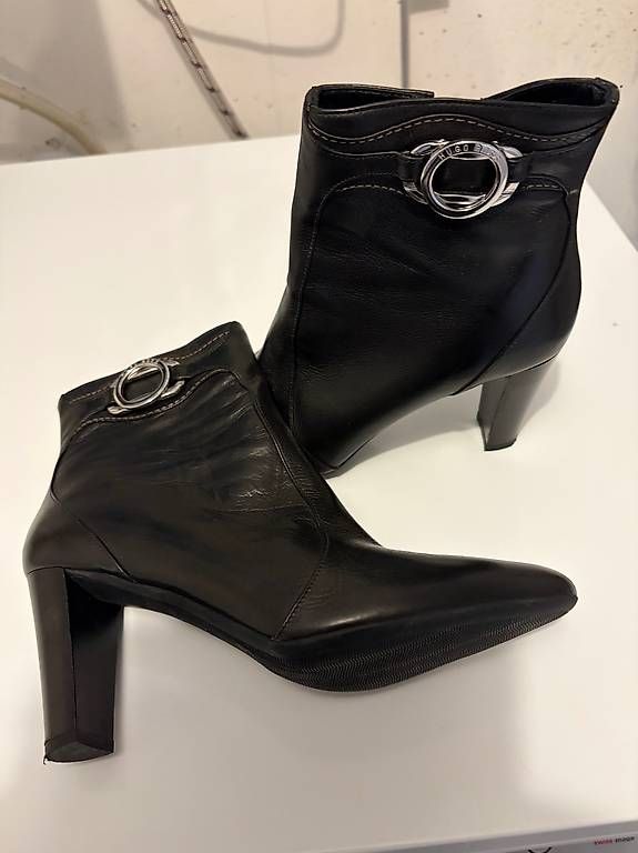 Damenschuhe: BOSS Stiefelette  – Neu und originalverpackt aus Horgen von Edeka50 4