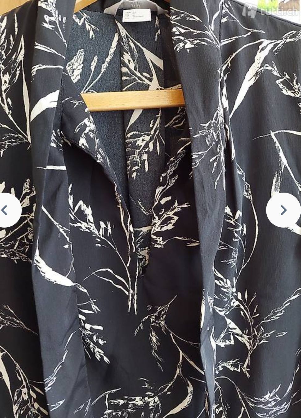 H&M Camicette: Neu* Bluse Gr.XS / S – Nuovo (secondo la descrizione) da Flurlingen venduto da Atea8 1