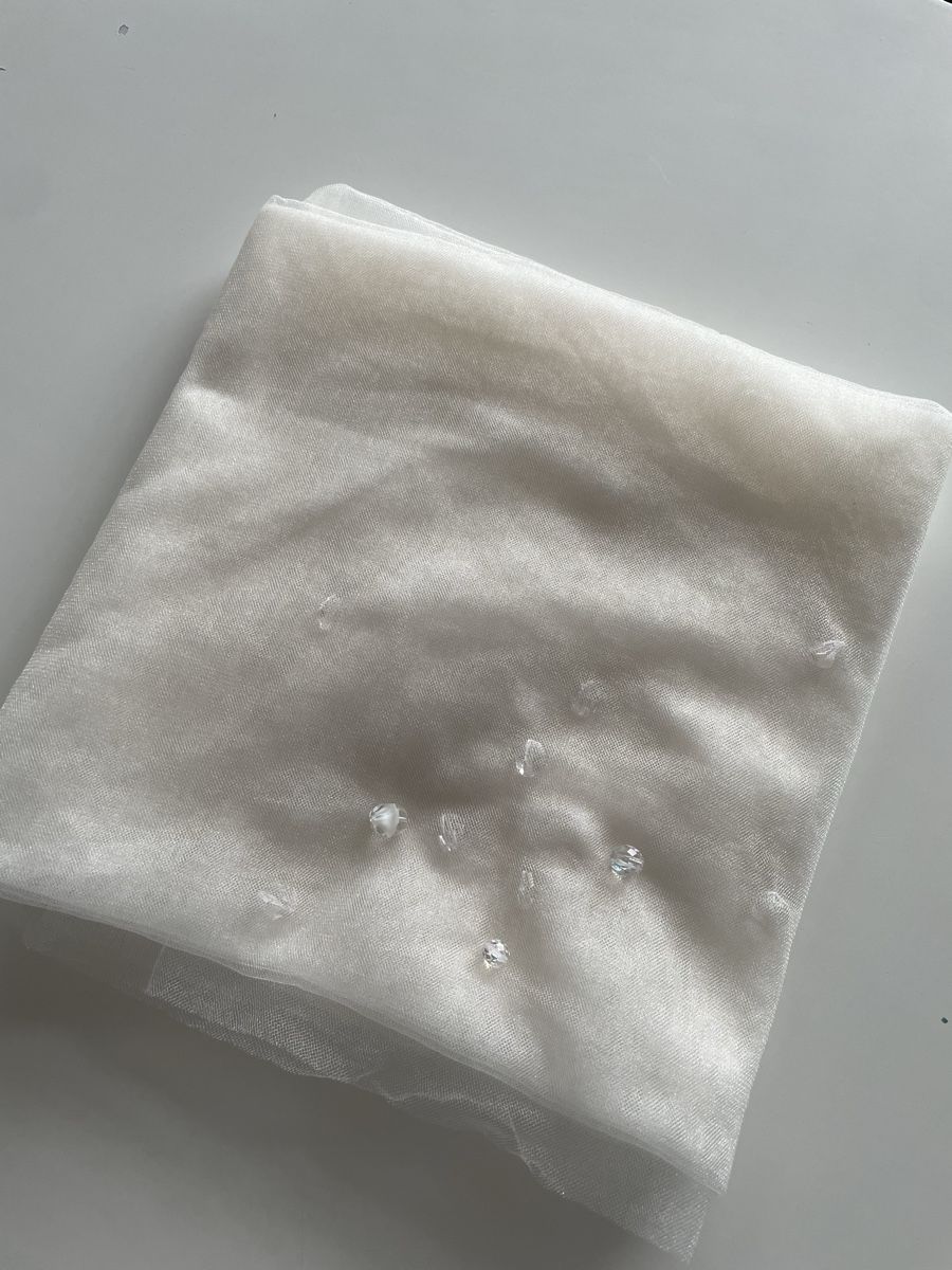 Foulard & Sciarpe: Brautstola Tüll – Usato da Birmenstorf AG venduto da Cgugi