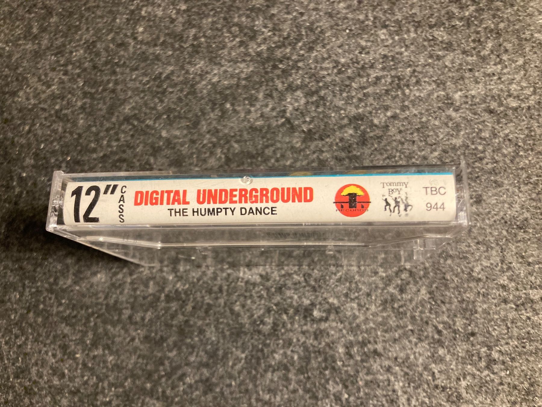 Musicassette: Digital Underground - The Humpty Dance (MC) – Usato da Fribourg venduto da Karushi 1