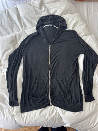 Gilet à capuche Brandy Melville gris taille unique
