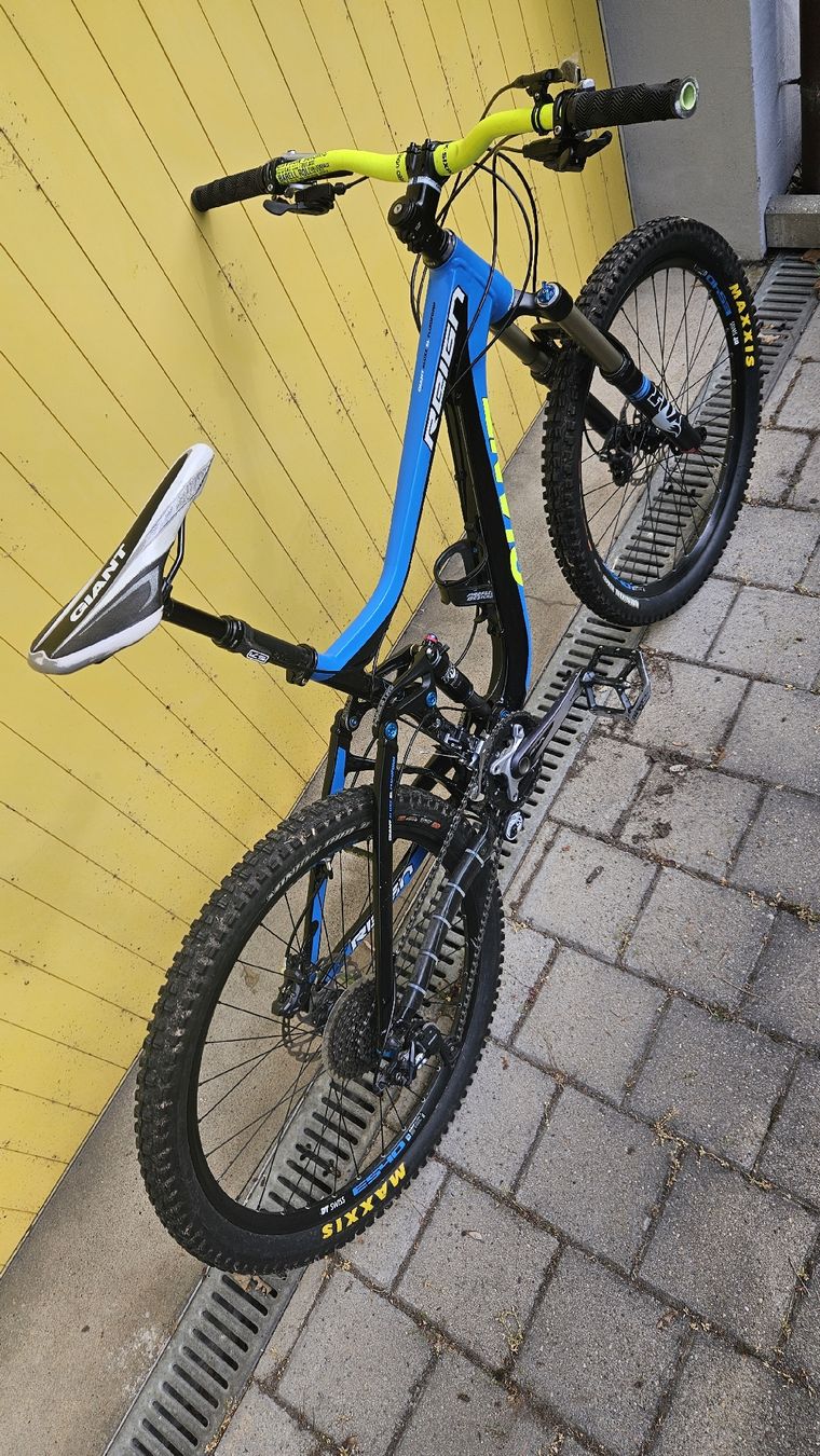 Giant Velos: Giant Reign Enduro Gr.M – Gebraucht aus Bülach von Husaberg103 4