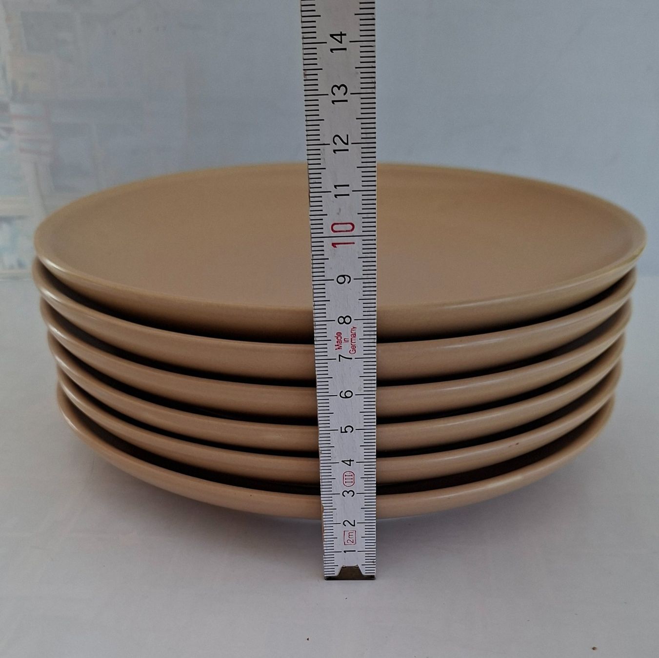 Rössler Piatti: 6 Teller Beige Rössler ? Teller Geschirr Set Vintage Look – Usato da Opfikon venduto da Diversamente 2