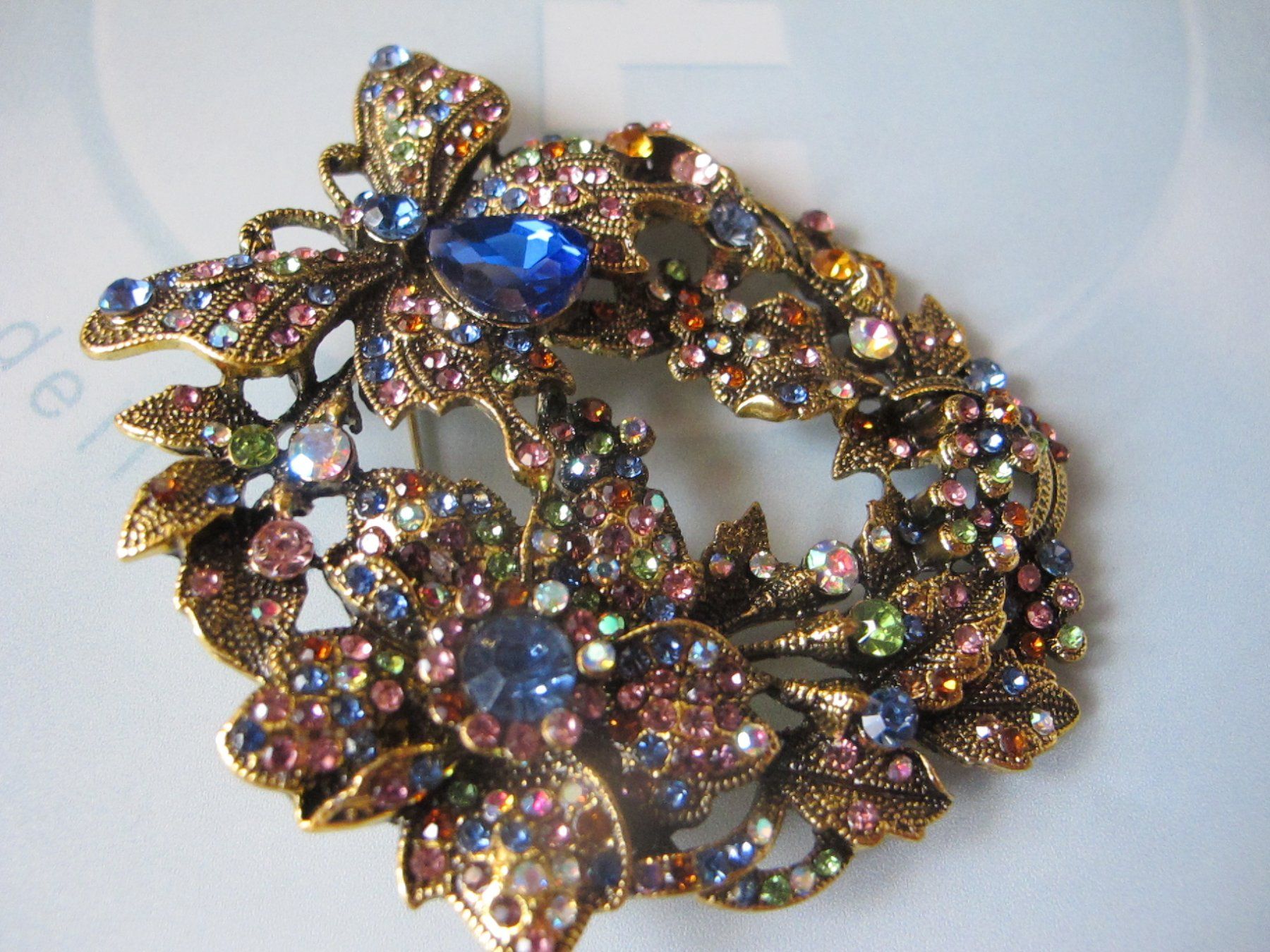 Broches & Aiguilles: Wunderschöne  grosse Brosche mit Strasssteinen, neu – Neuf (Voir description) à Löhningen par Chimae67 6