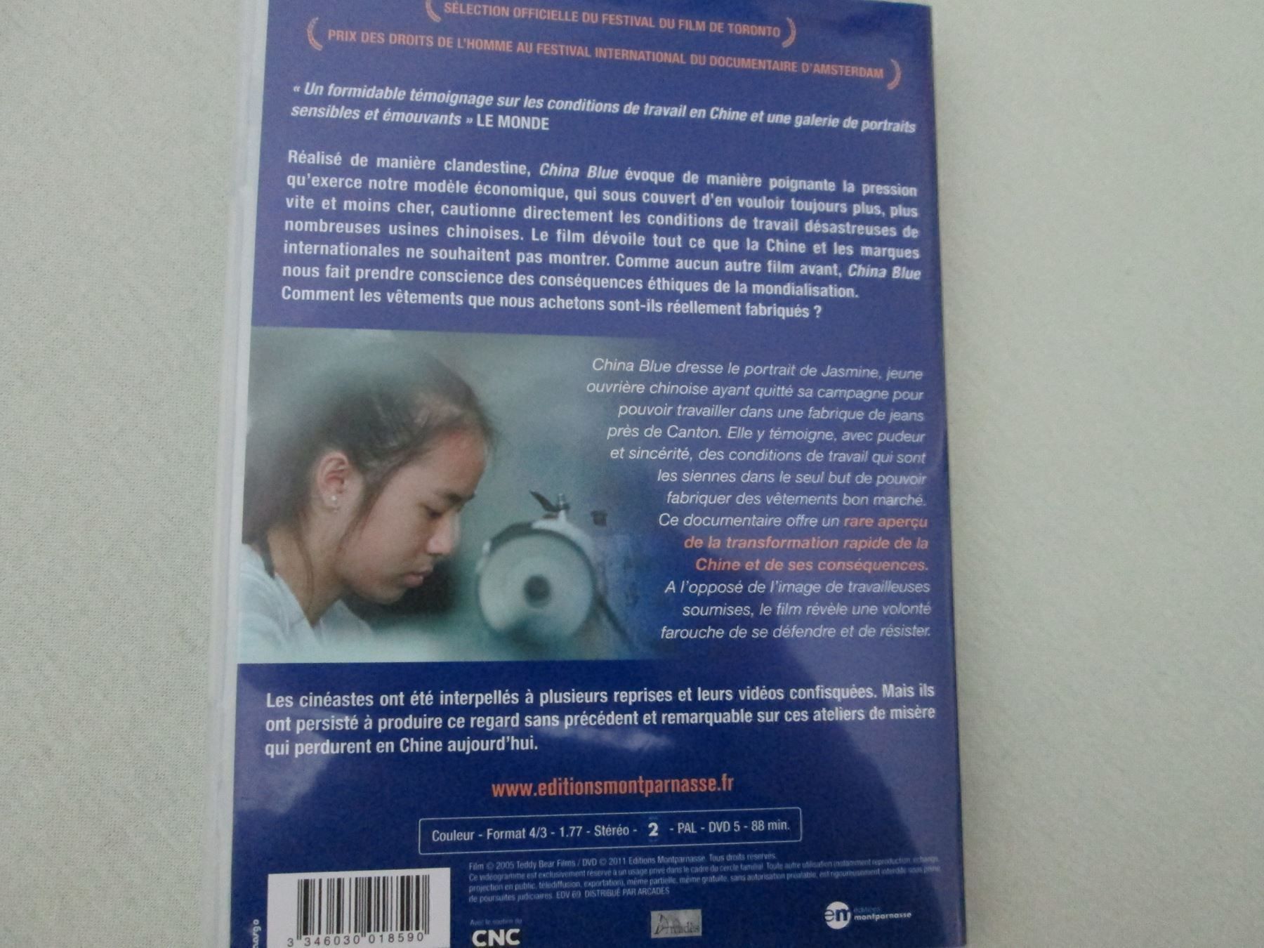 Tutti i DVDs: China blue – Nuovo (secondo la descrizione) da Neuchâtel venduto da Dualseele 2