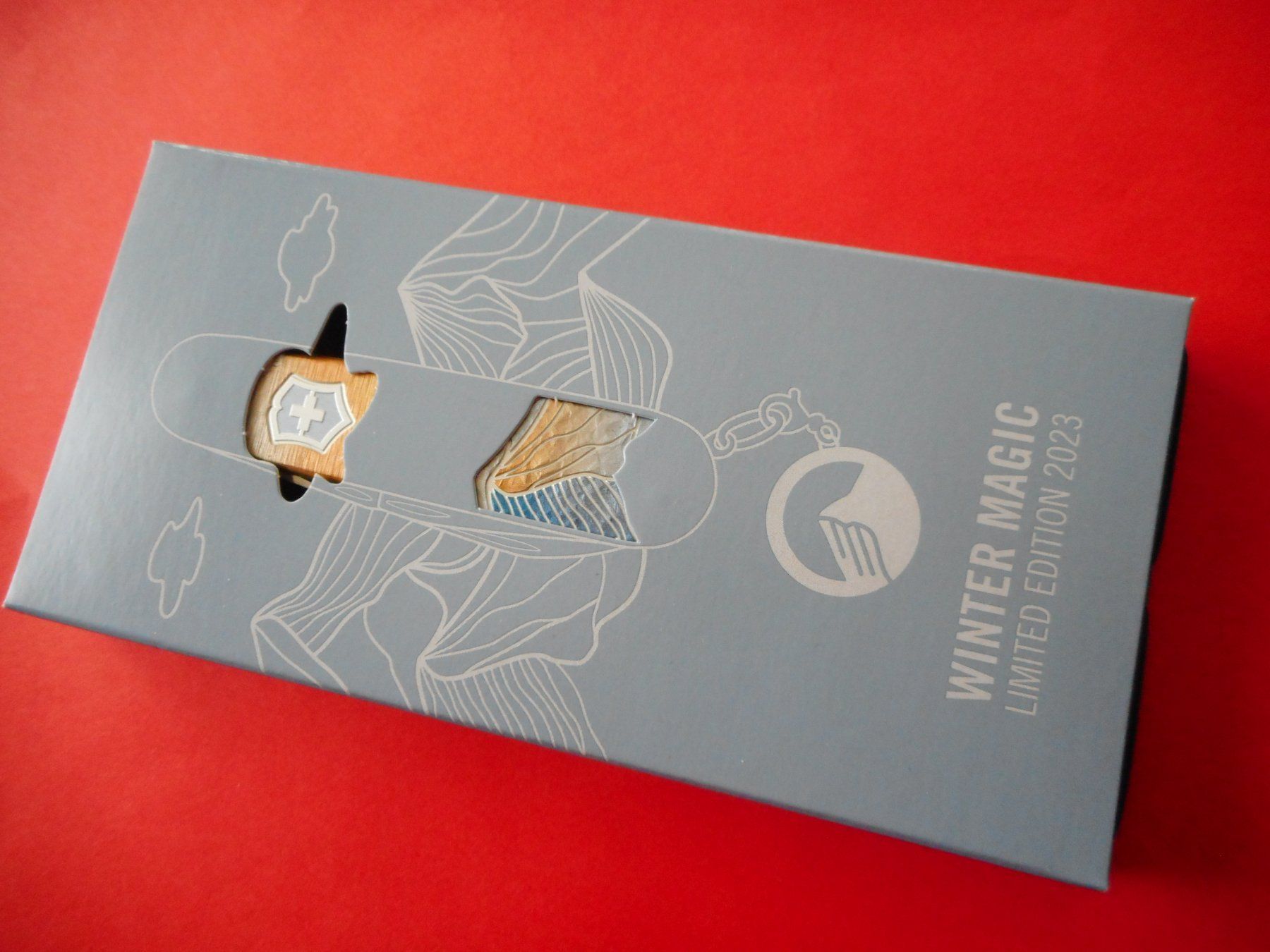 Victorinox Coltelli tascabile: Victorinox  Winter Magic 2023 – Nuovo e nell'imballaggio originale da Rotkreuz venduto da Hubbil 1