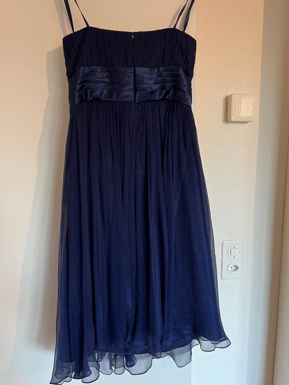 Vestiti: Festtagskleid dunkelblau Gr. 38 – Usato da Männedorf venduto da JaLa. 3