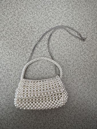 Handtasche mit Perlen, silberne Kette, Top Zustand!