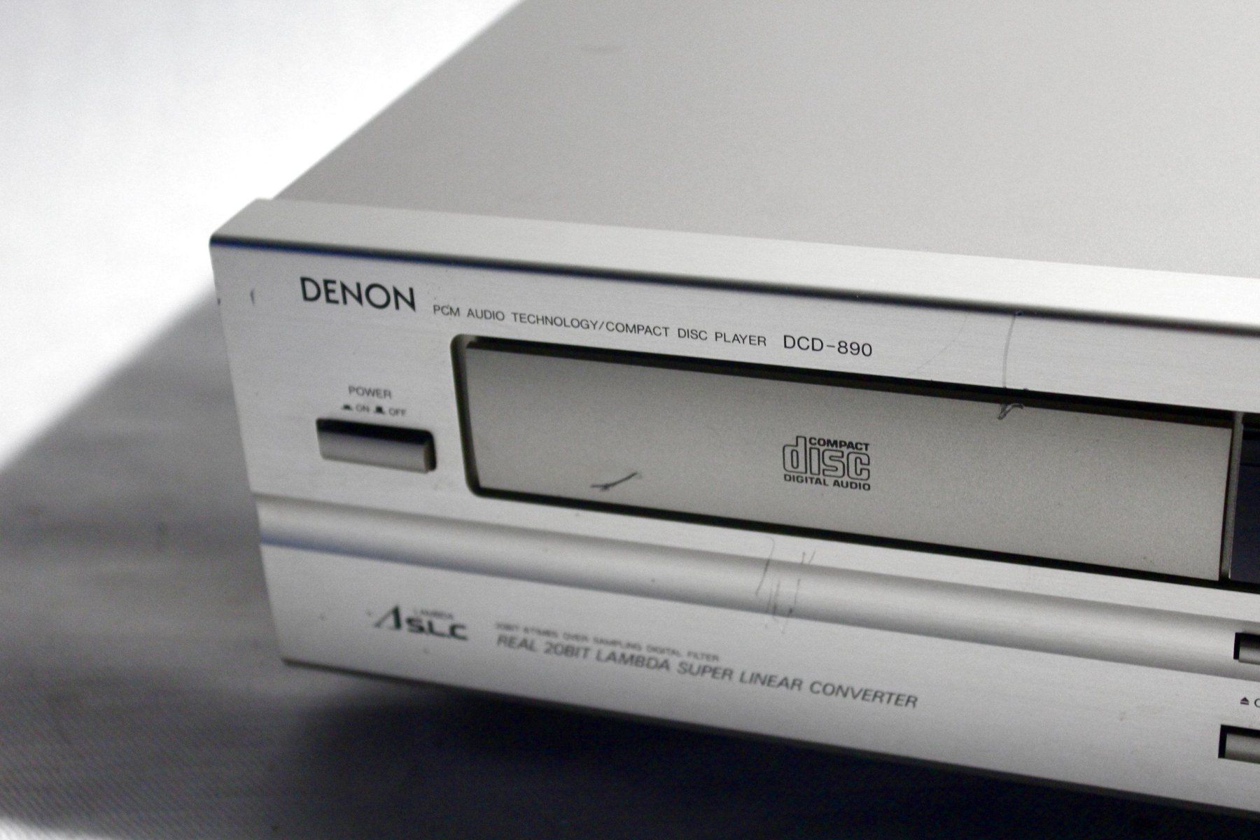 Denon Lettore multimediale & Streamer: Klassischer CD-Spieler DENON DCD-890 inklusive FB RC-151 – Usato da Bern venduto da kultiges 4