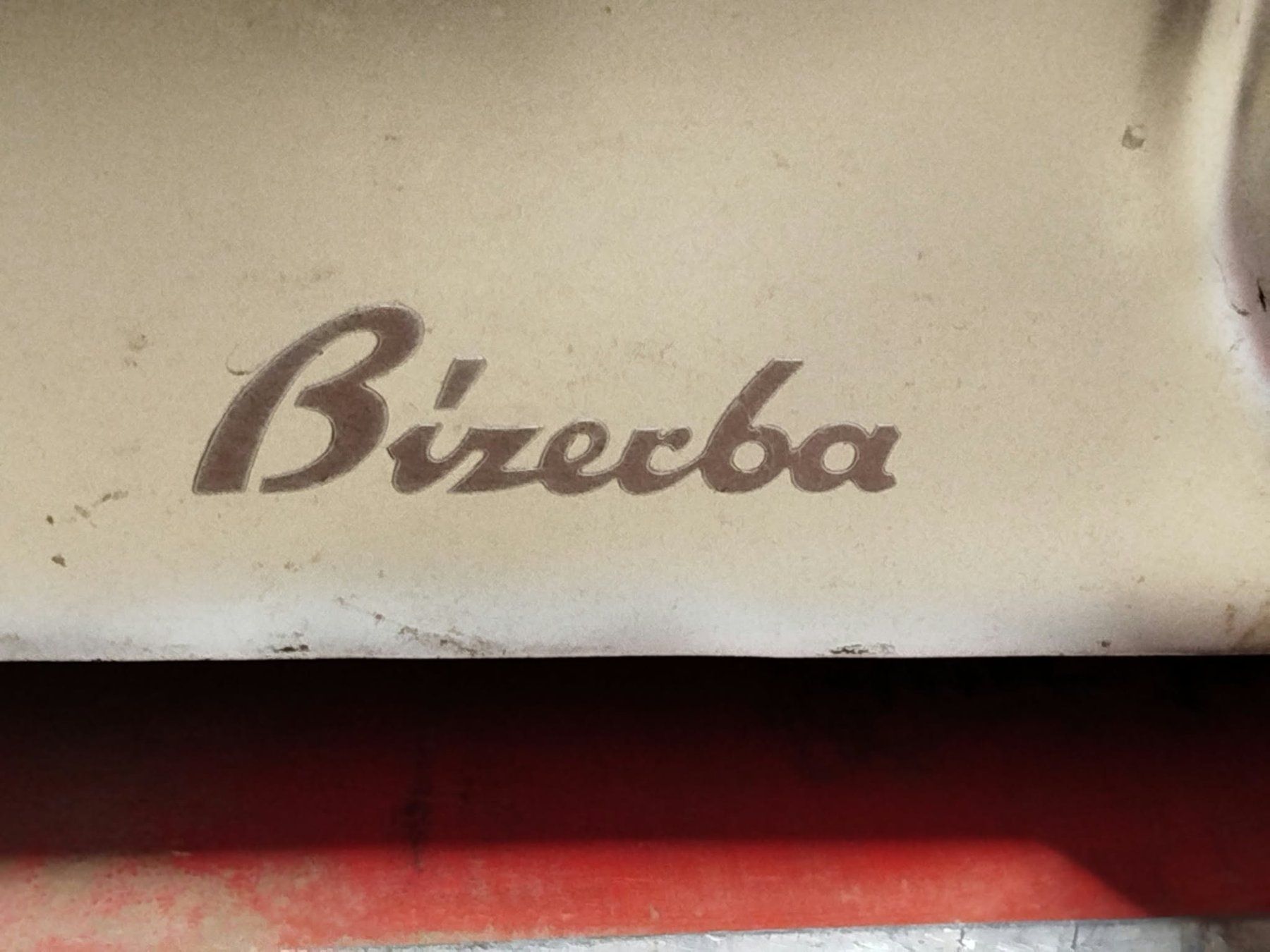 Bizerba Küchengeräte: Trancheuse professionnelle – Gebraucht aus La Chaux-de-Fonds von Emmaus2300CDF 4