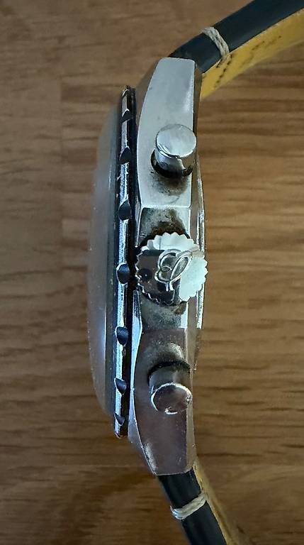 Breitling Uhren: Breitling Navitimer 816 "Big Case" 1968 Pièce de collection – Gebraucht aus Gryon von Hamynos 3