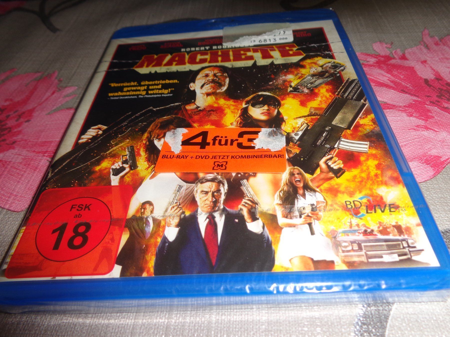 Tutti i DVDs: Machete BLU-RAY NEUWARE – Nuovo e nell'imballaggio originale da Olten venduto da Disc-Verkauf