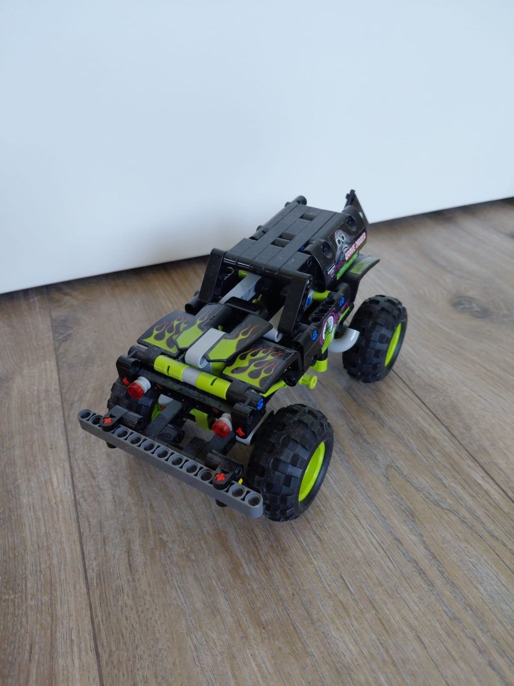 Lego Giocattoli: LEGO Technic 42118 : Monster Jam Grave Digger – Usato da Eschert venduto da elleajis
