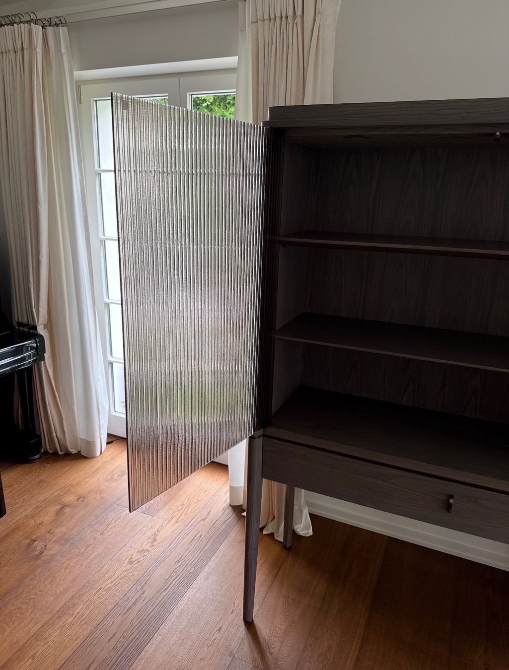 Schränke: BARSCHRANK – Neu (gemäss Beschreibung) aus Zürich von SWKA 3