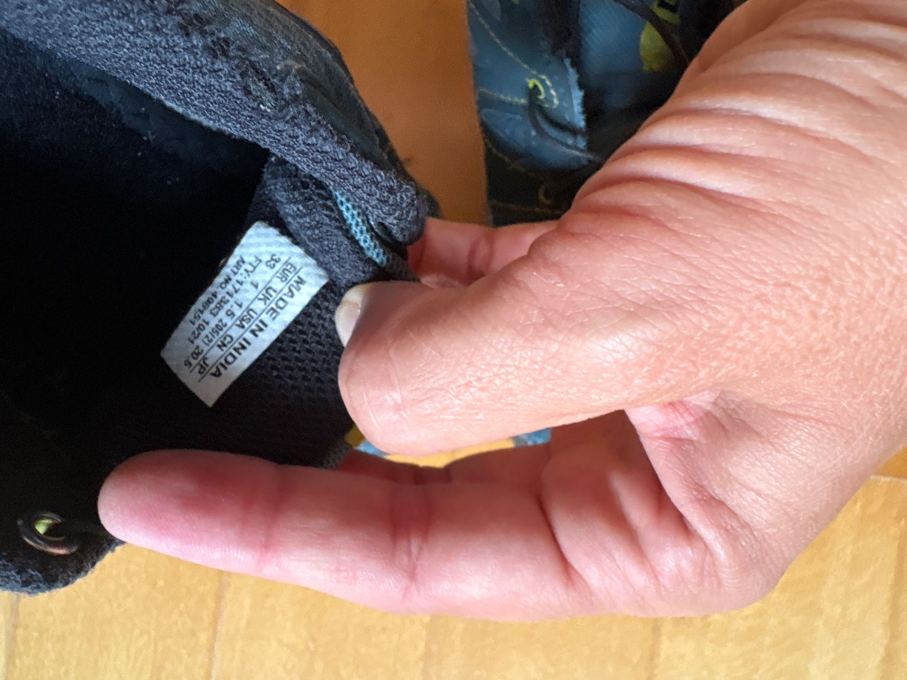 Salomon Scarpe per ragazzi: Salomon Trekking Schuhe gr 33 – Usato da Effretikon venduto da MarthaK. 4
