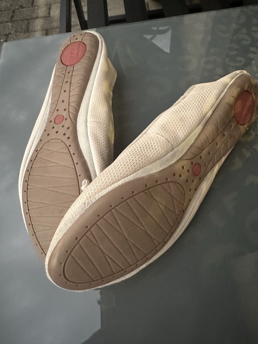Scarpe da donna: Schuhe grosse 39 – Usato da Schöfflisdorf venduto da Katrins02 5