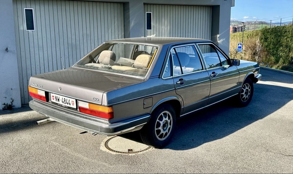 Audi Automobili: AUDI 100 5E CD Typ43 C2 – Usato da Hergiswil NW venduto da V8LAR 4