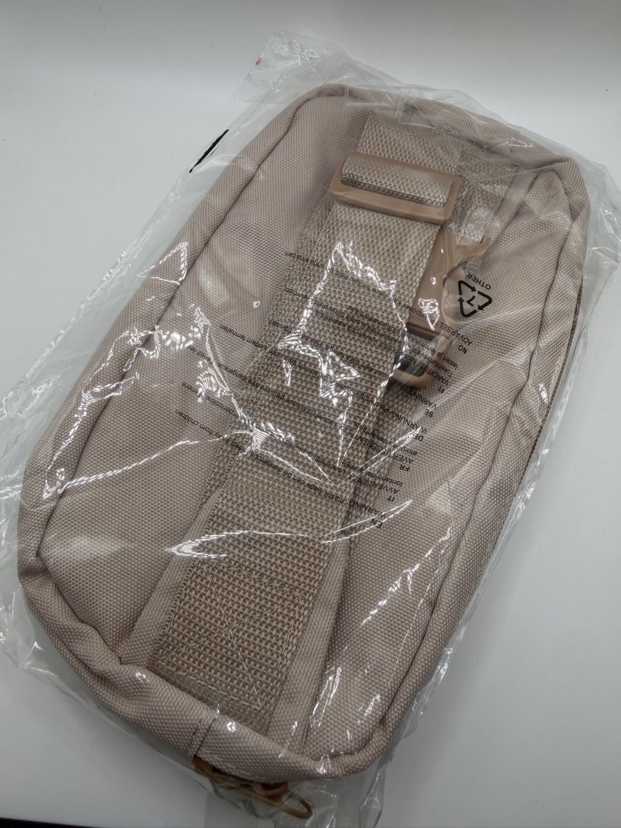 Taschen: McDonalds Big Mac Tasche neu originalverpackt – Neu und originalverpackt aus Altenrhein von Riccidp 1