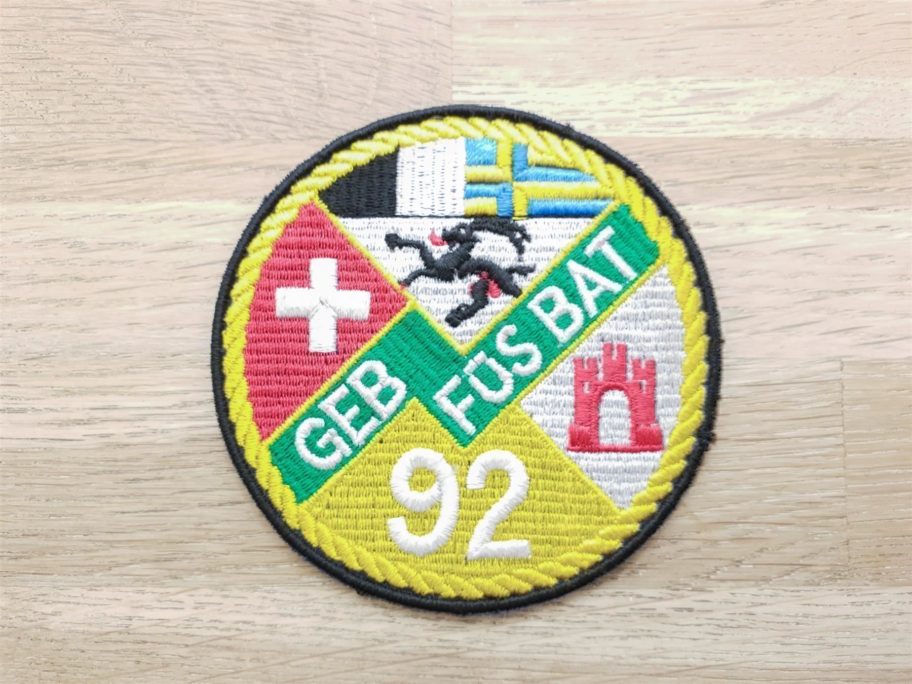 Placchette & Badge: Badge Geb Füs Bat 92 gelb – Usato da Erlinsbach venduto da S700