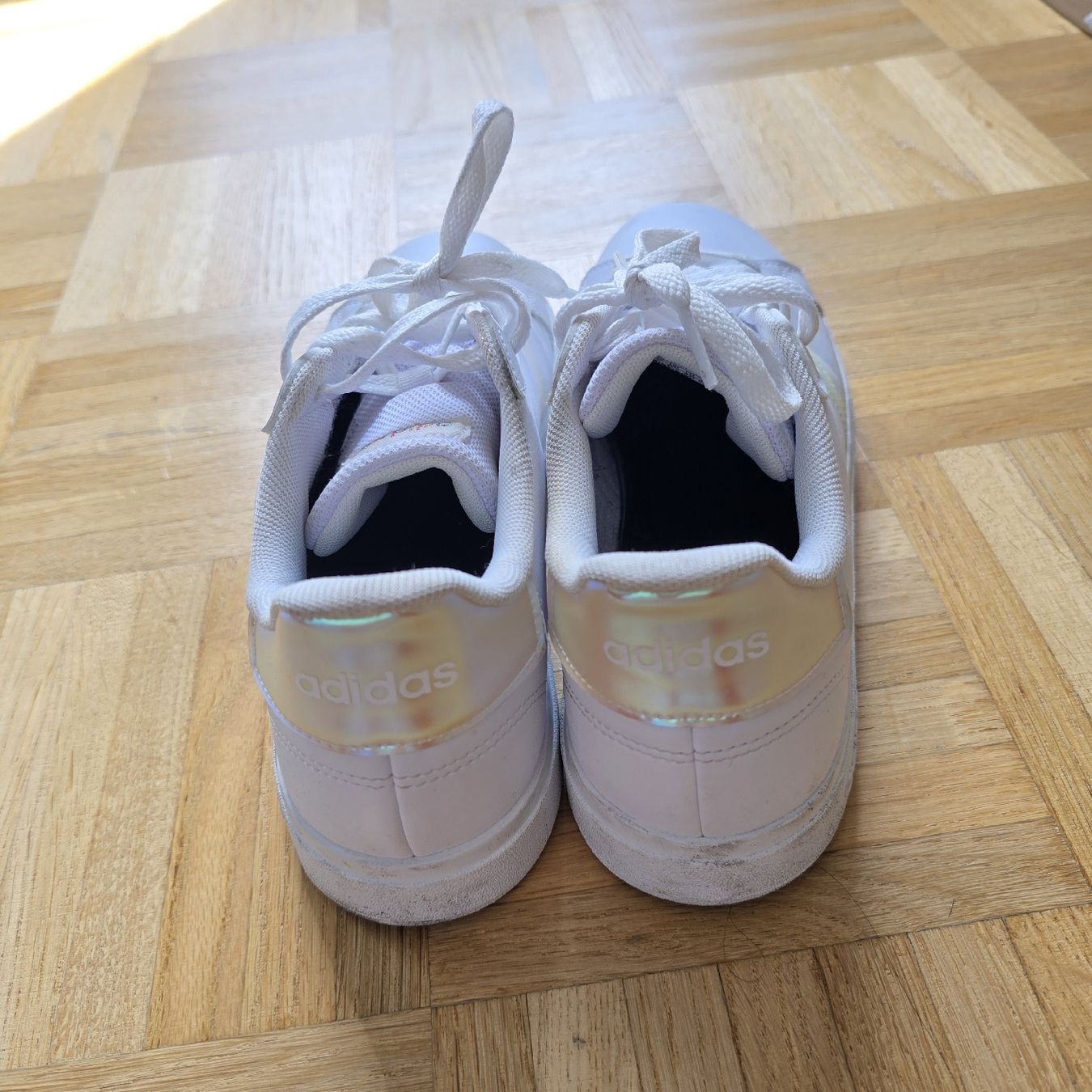 Adidas Scarpe da donna: White Pink Adidas Sneakers 40 – Usato da Basel venduto da DaniJohni 2