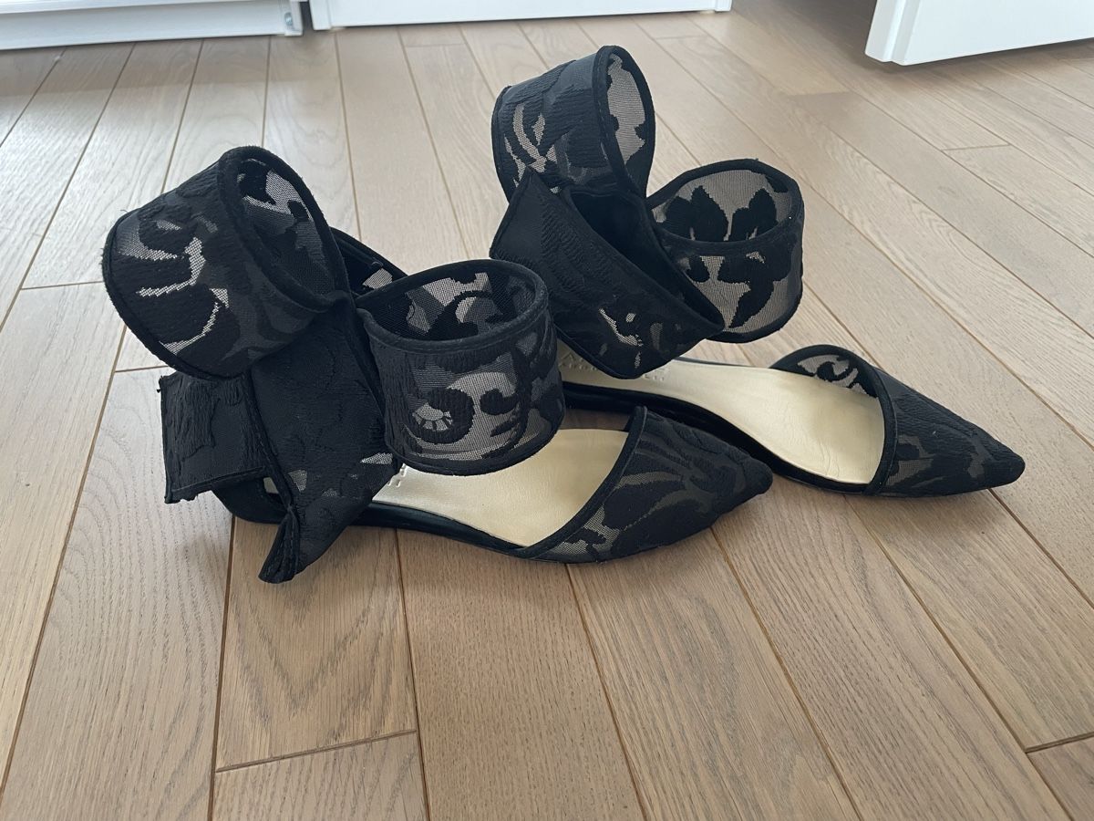 Scarpe da donna: AMINAH ABDUL JILLIL BOW FLATS – Usato da Zürich venduto da ayl_5wmh 1