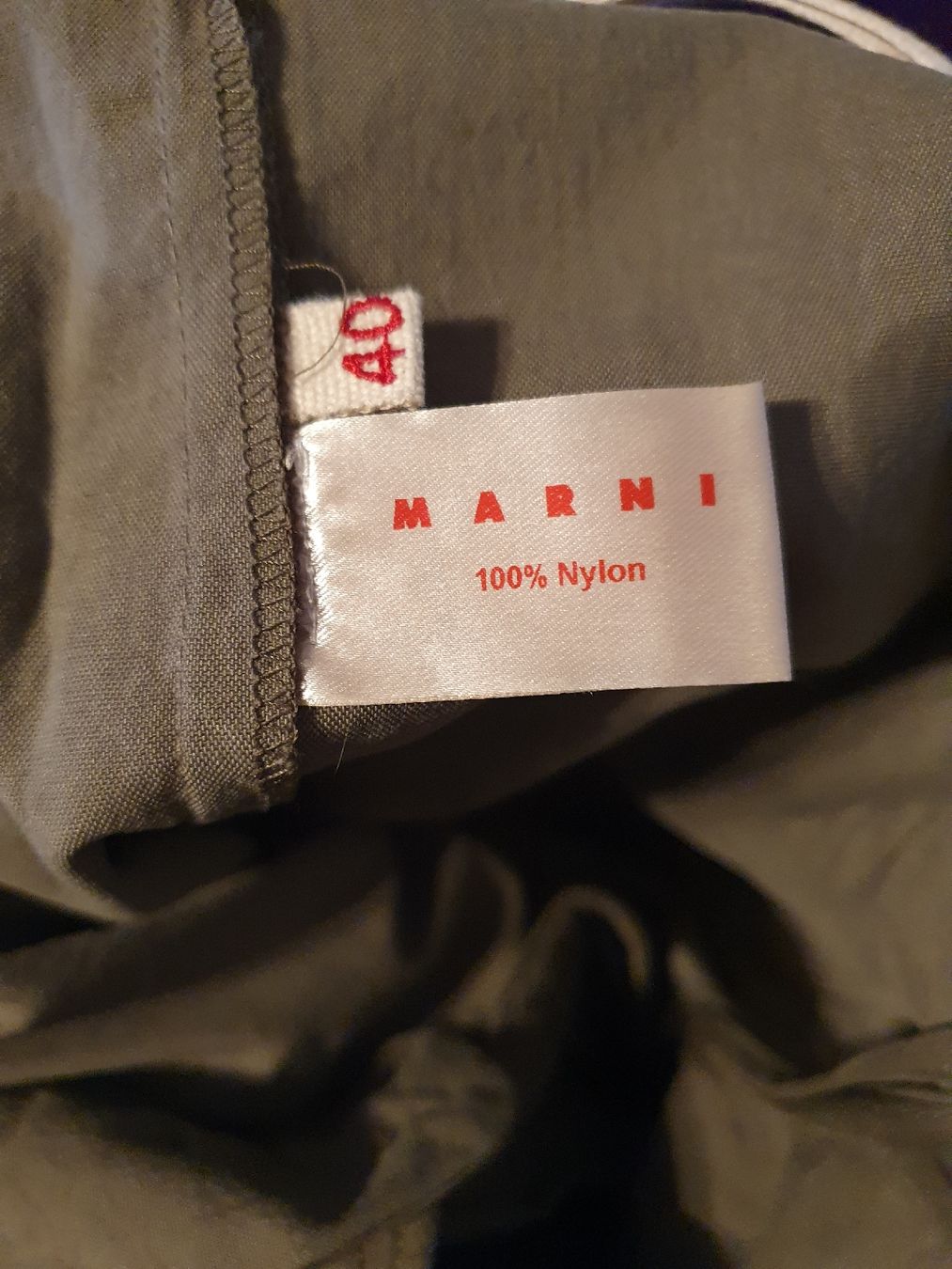 Marni Pantaloni: MARNI Kurze Hose – Usato da Niederhasli venduto da zvb_fgn2 1