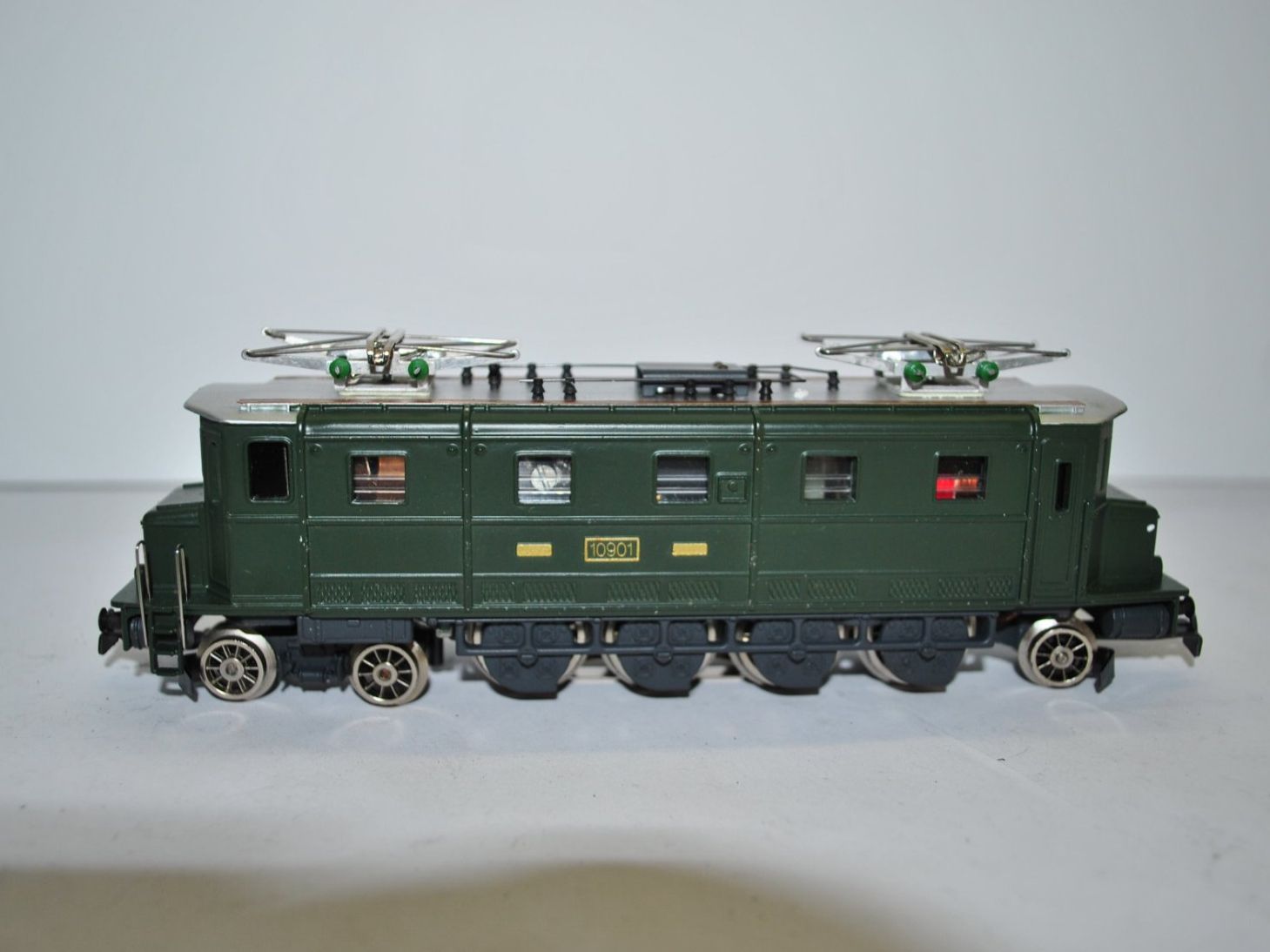 Jouef Modelleisenbahnen: HAG Elektrolok SBB 140 (MSR027)) – Gebraucht aus Aarwangen von Bahnsupport 1