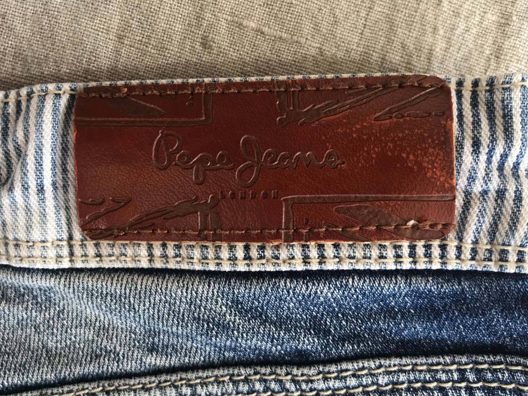 Pepe Jeans Pantaloni: Mädchen Shorts Pepe Jeans Grösse 152 – Usato da uster venduto da articles 2