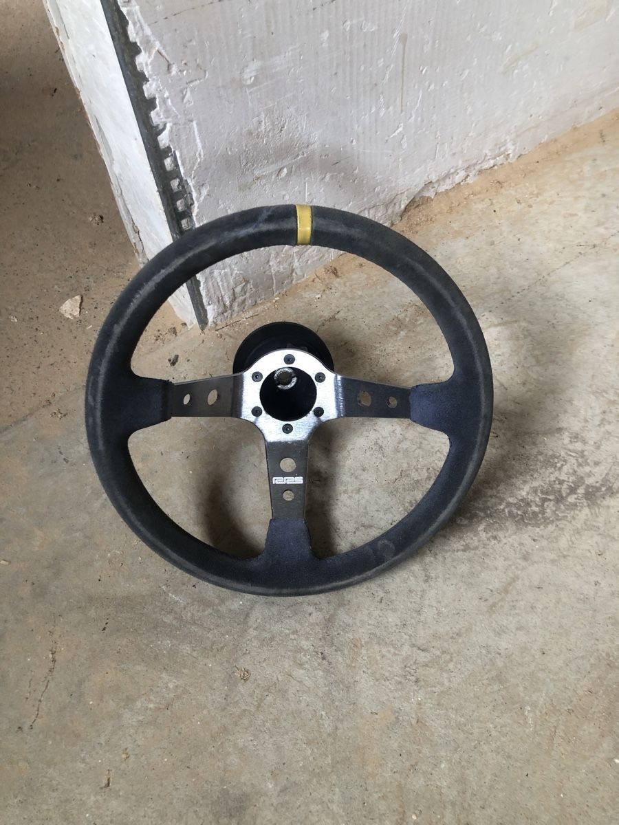 Alle Autoersatzteile: Vend un lot de 2 volant – Gebraucht aus Lossy von Bmwpassion 2