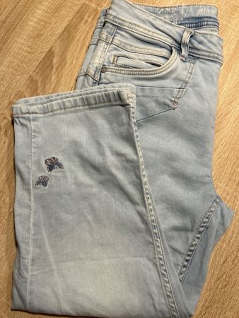 Bermudas - Jeans von Malibu hellblau, Gr. 36