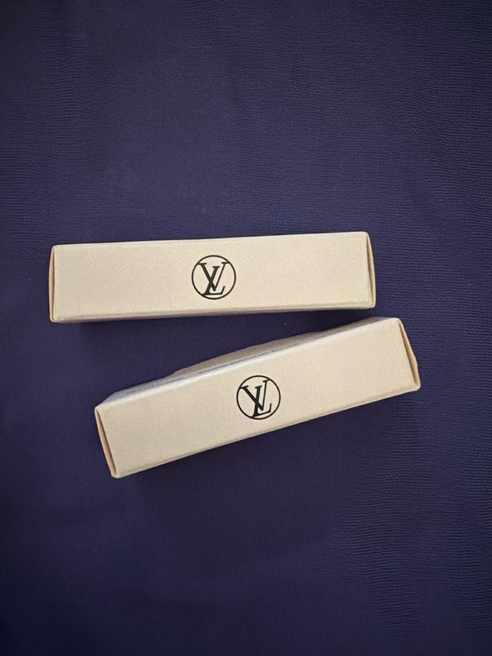 Louis Vuitton Profumi & Eau de Toilette: Louis Vuitton 7 verschiedene Parfums NEU – Nuovo e nell'imballaggio originale da kloten venduto da domireto 1