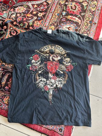 Guns N’ Roses T-Shirt – Gildan Heavy Cotton – Grösse XL