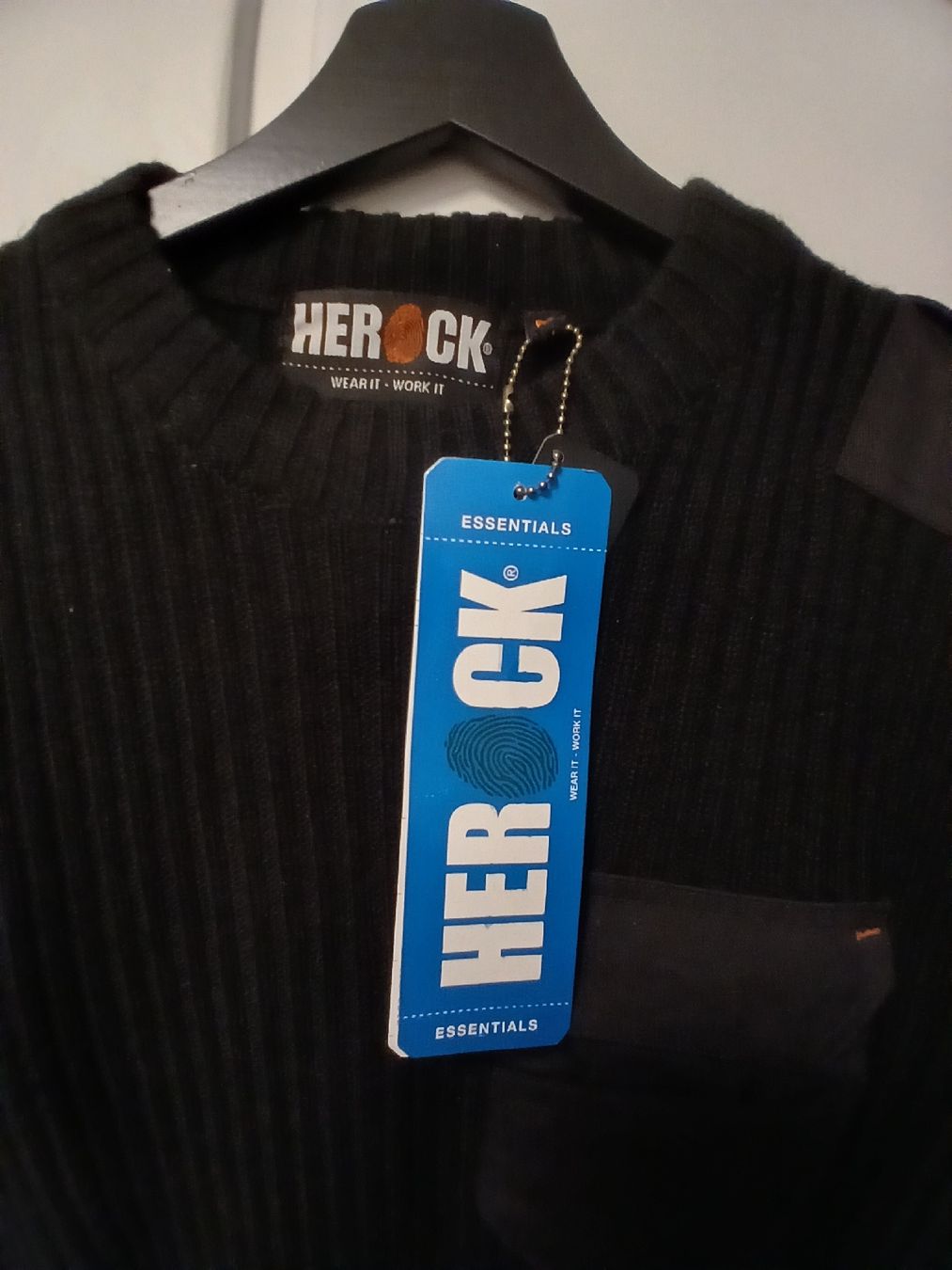 Maglioni & Felpe: Herren-Pullover Schwarz Gr. M – neu mit Etikett – Nuovo (secondo la descrizione) da Heerbrugg venduto da inviolable_2018 1